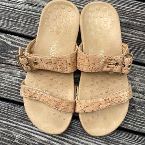 Vionic Skylar Cork Slip on Cork Sandals Size 9